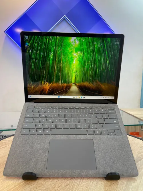 Microsoft surface laptop 5 i7 12eme Generation Ram 16 Gb Stockage 512 Gb