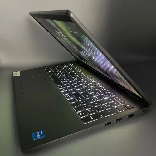DELL Latitude 3540 i5 13eme Generation Ram 16 Gb Stockage 256 Gb