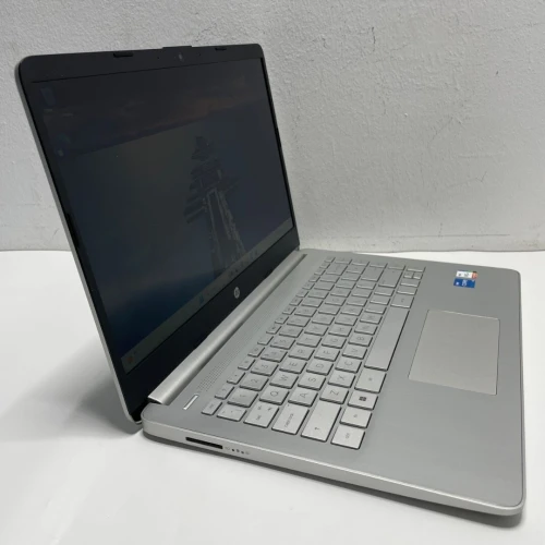 HP Laptop 14S i5 12éme génération Ram 8Gb Stockage 256Gb