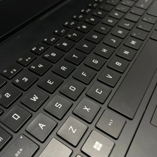 HP Omen 16 i7 12eme Generation H/ Ram 16 Gb Stockage 512 Gb RTX 3060 6Gb 144Hz
