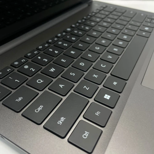 Wiko MATEBOOK Tactile Neuf Rayzen 7 255w Ram 16 GB stokage 1TB 3K