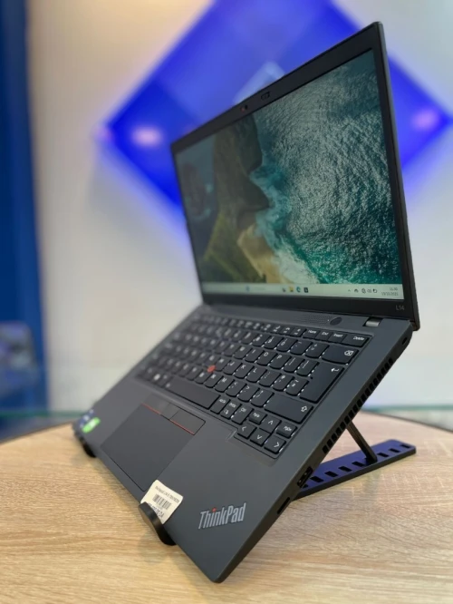  Lenovo ThinkPad L14 Gen 4 i5 13eme Generation Ram 16 Gb Stockage 256 Gb 