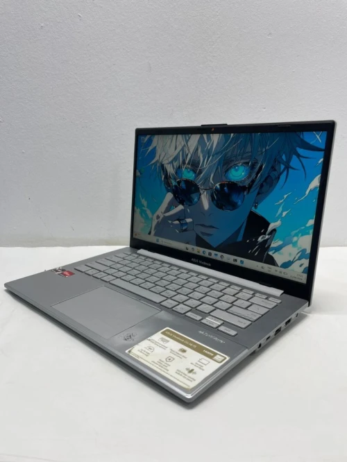 Asus Vivobook Go 14 ryzen 5 serie 7000 Ram 8 Gb Stockage 512Gb