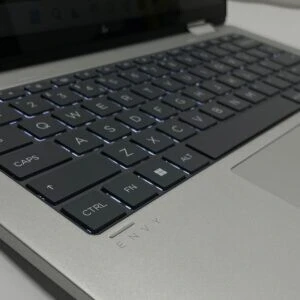 HP Envy 14 2en1 x360 Ryzen 5 Series 8000 Ram 16 Gb Stockage 512 Gb