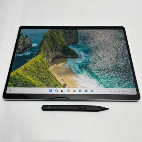 Microsoft Surface Pro 11 SnapDragon X Ram 16 Gb Stockage 512 Gb Tactile Avec Stylet