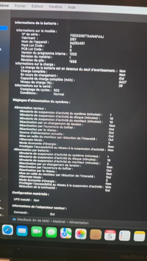 MacBook Air 2020 i3 8/256