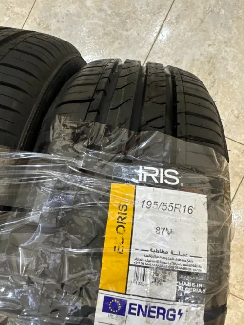 Pneu voiture عجلات جديدة غير متعملة