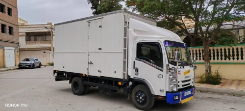 IZUZU NPR 6ton 2023