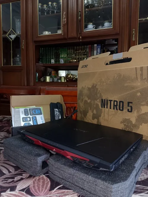 Acer Nitro 5 Ryzen 7 5800H, RTX 3060 , 16 GB RAM , 512 GB SSD , Comme Neuf el hamma Belcourt 