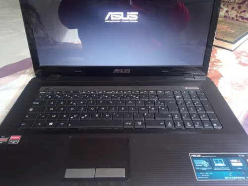 Laptop Asus 17'' X73B