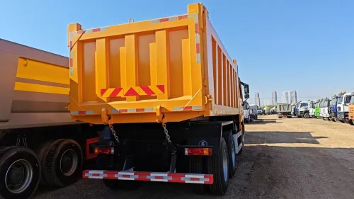 Shacman F2000 2026