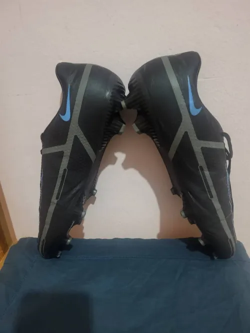 حذاء رياضي + بروثاج Nike