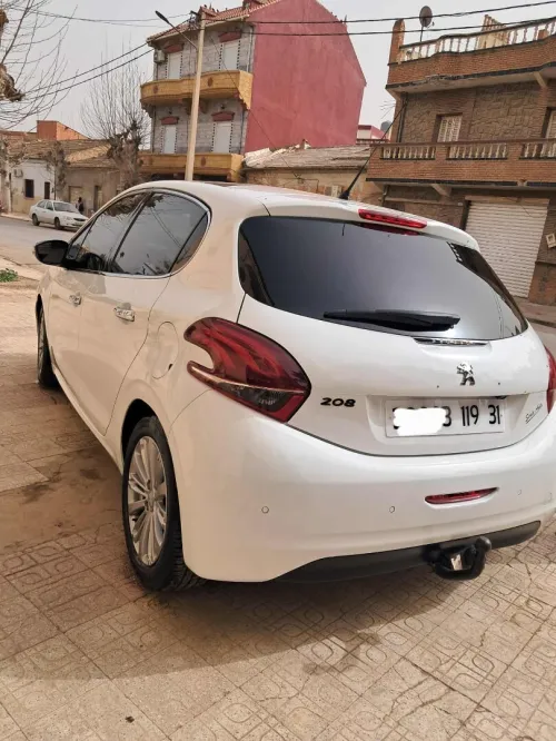 Peugeot 208 2019 Allure