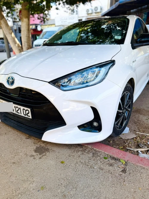 Toyota Yaris 2021 Lounge CVT