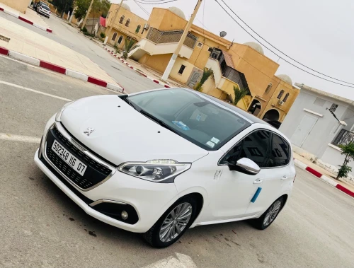 Peugeot 208 2016 Allure Facelift