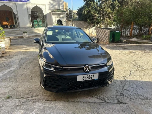Volkswagen Golf 8 2025 R-Line
