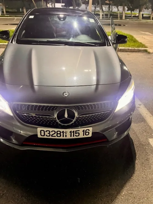 Mercedes CLA 2015 Coupé Exclusif +