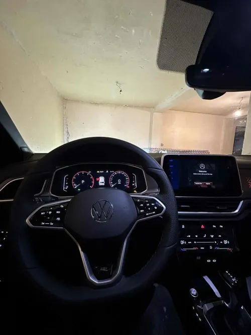 Volkswagen T-Roc 2025 