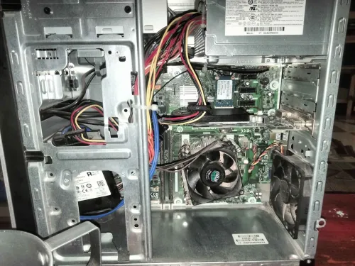 PC de bureau HP Pavilion i7 4ème Génération propre (sans disque dur)