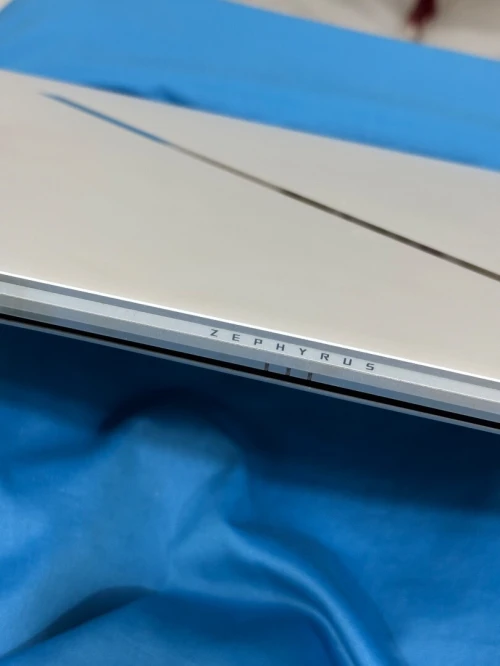 ROG Zephyrus G14 GA403UU