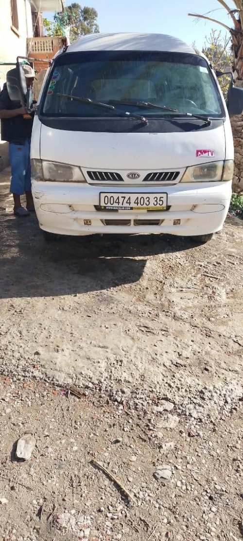 Kia Pregio 2003