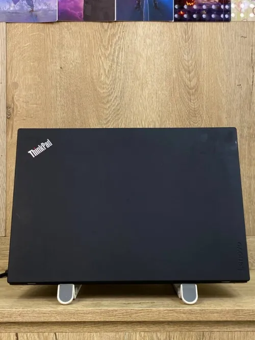 LENOVO  THINKPAD T470 / i5-6300U/8Go DDR 4/ 256 GB SSD/Intel(R) UHD 520