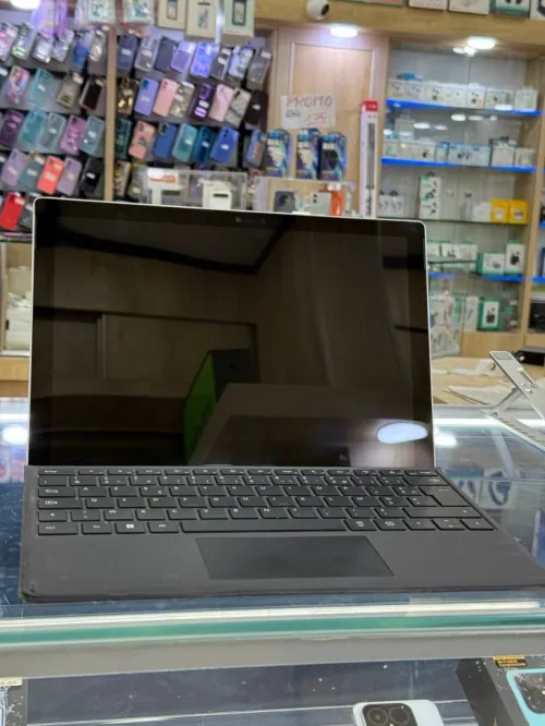 Microsoft Surface Pro 7+ i5-1135G7 8Go DDR4 128GB SSD 12.3" FHD Tactile