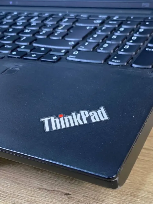 LENOVO THINKPAD P52 / i7-8750H/16 Go DDR 4/ 256 GB SSD/DOUBLE Carte graphique