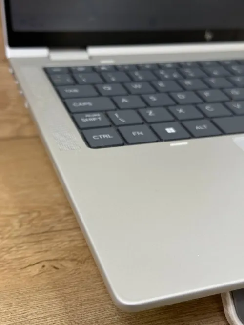 HP EliteBook X Flip G1i Core Ultra 7 32GB 512GB 2K 360