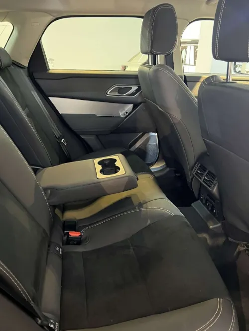 Land Rover Land Rover  2018 Velar