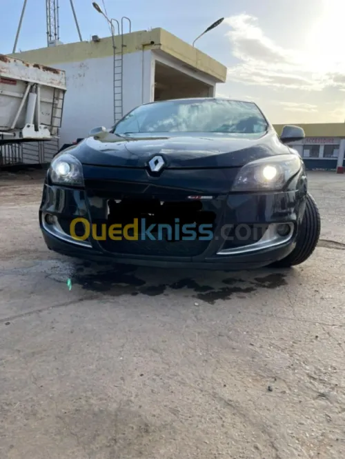 Renault M'égare gt linéaire 2012 