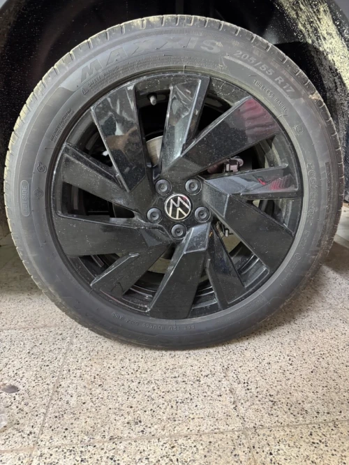 Volkswagen Tahru 2025 