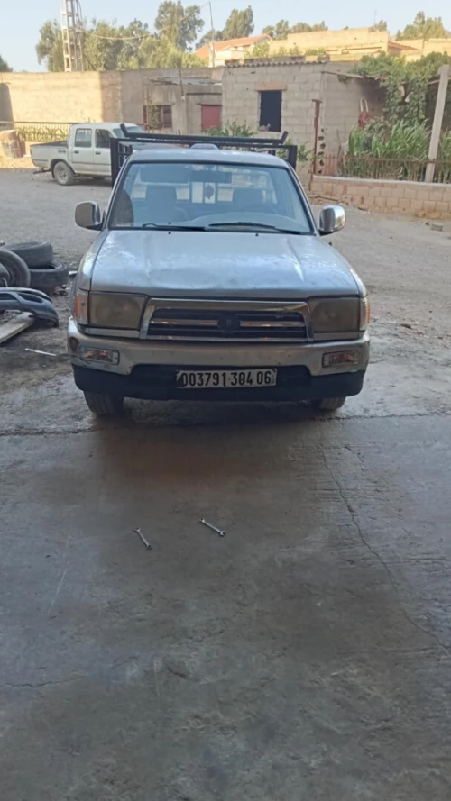 Isuzu Foryota 2004 
