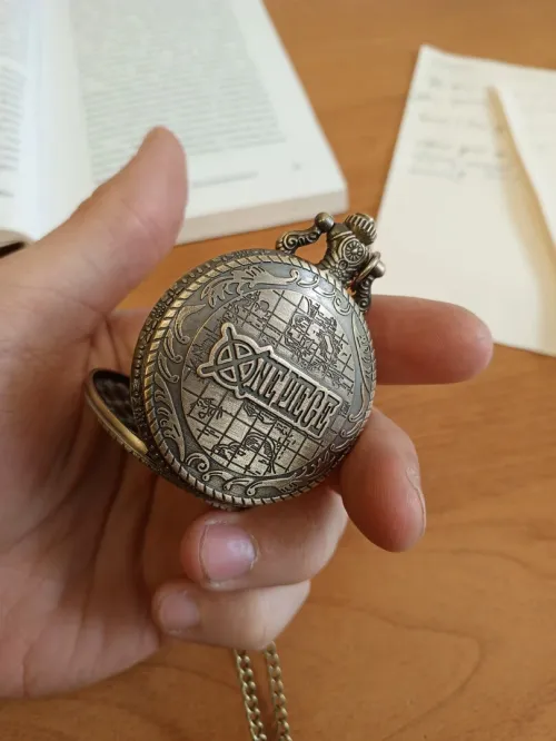 Montre de Poche one piece 