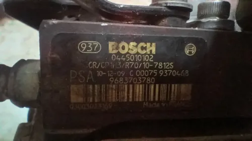 Pieces peugeot 1.6 HDI 90 CH 2008 Double arbre a came