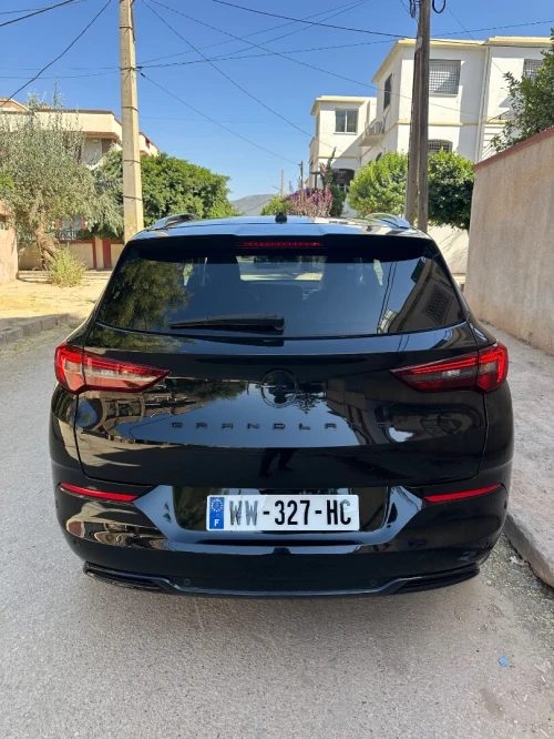 Opel GrandLand 2025 