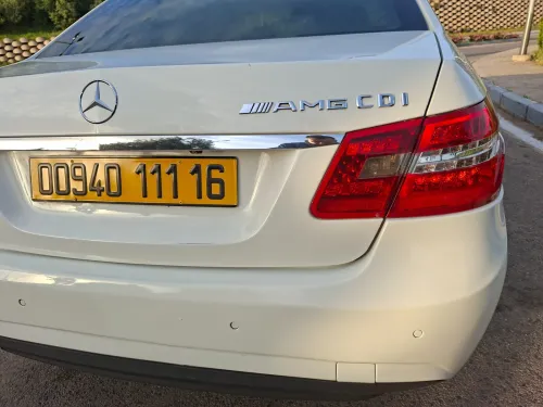 Mercedes Classe E 2011 AVANTGARDE Pack AMG