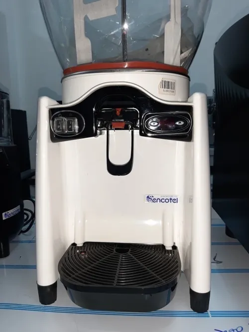 Machine à jus 20 litres sencotel by carpigiani 