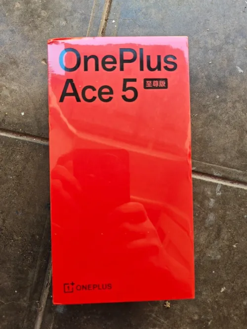 ONEPLUS Ace 5 ultra