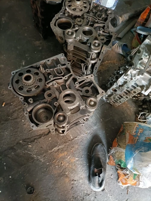 Piece om 651