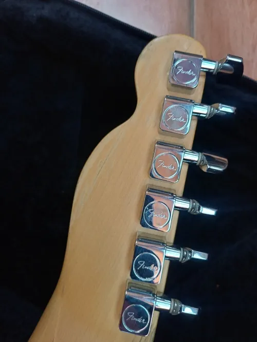 Guitare électrique fender telecaster standard mexico 2004