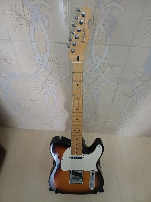 Guitare électrique fender telecaster standard mexico 2004