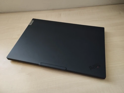 Lenovo ThinkPad T16 Gen 4