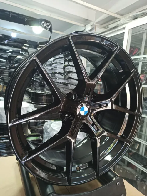Jantes en alliage BMW série one R18 