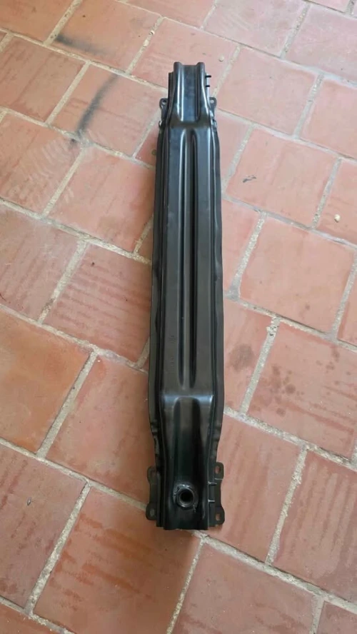 Traverse arrière seat leon 5F 2014-2019