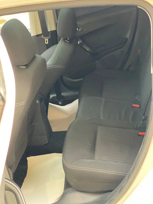 Peugeot 208 2018 Allure