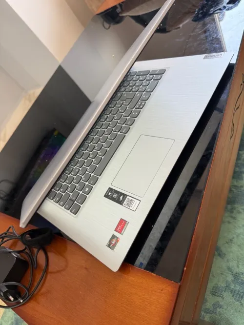 Lenovo ryzen 5 ram 8go 512ssd