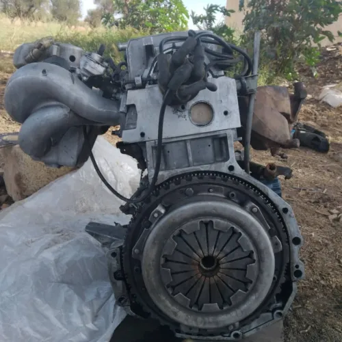Moteur 2 litre injection renault r25