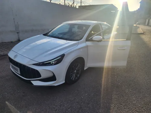 MG 5 2025 