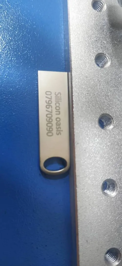 CLÉS USB PUBLICITAIRES PERSONALISABLE